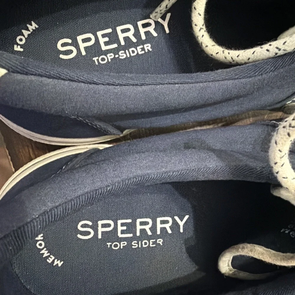 Sperry Striper II Mens 9 / W 10.5 Comfortable, Casual Deck Shoe Blue/White